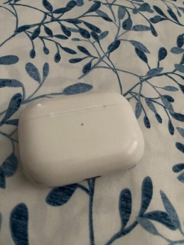 Apple AirPods Pro 2nd Generation With MagSafe Charging Case - New Year Big Savings - DUTY FREE! photo review